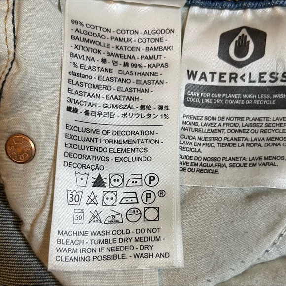 Levi's Wedgie Button-fly Jeans Medium Wash Size 24 - Picture 13 of 15